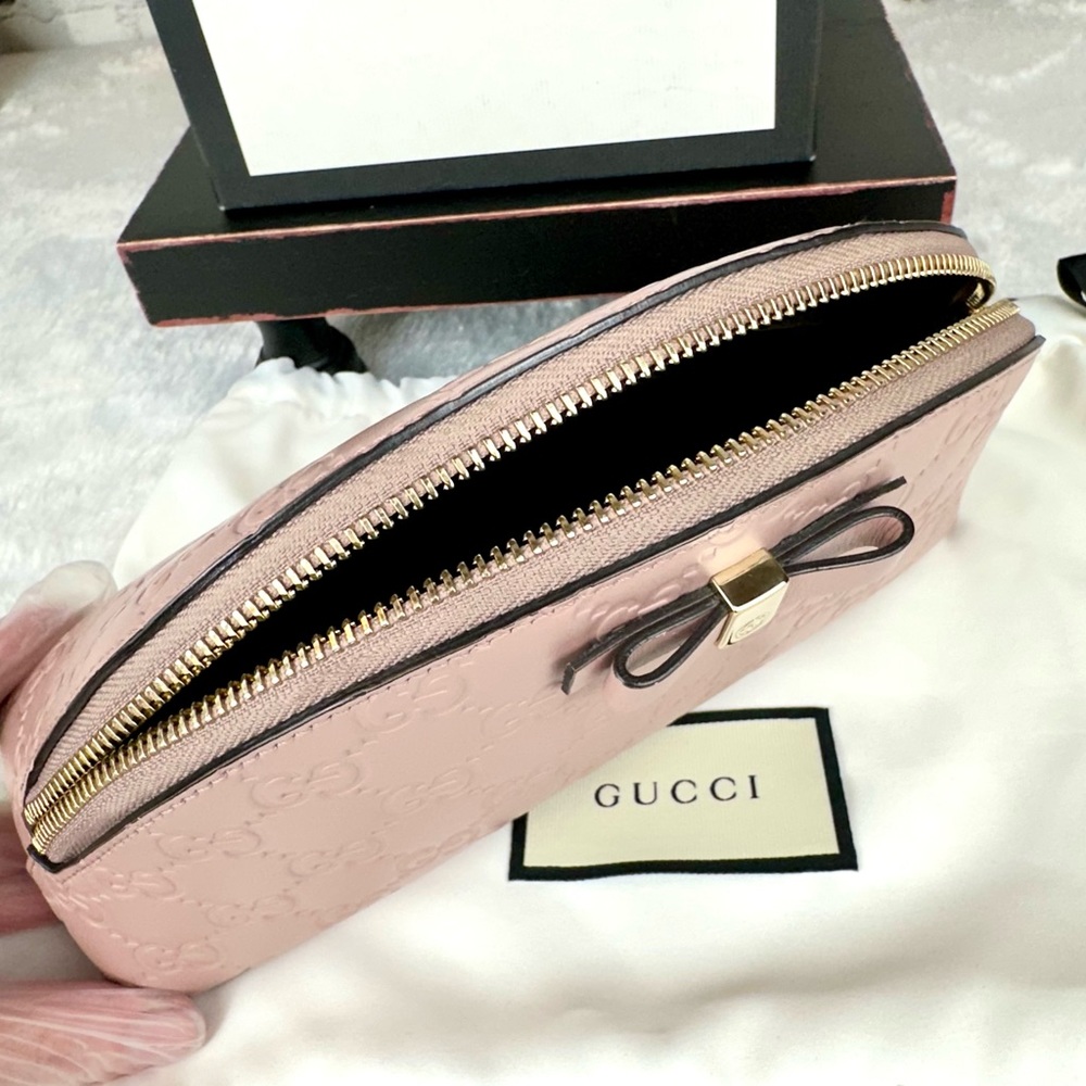 Gucci GG Pink Stamped leather GM, Large size cosmetic pouch or crossbody CUTE! - Picture 10 of 16